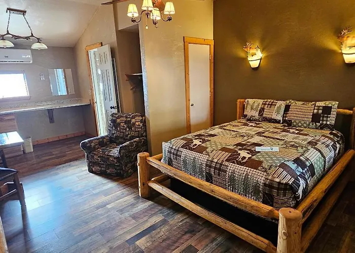 Nine Pines Pinetop-Lakeside